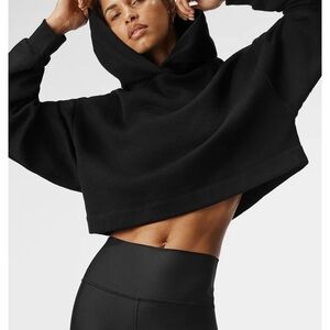 Alo Yoga bae hoodie. Black cropped hoodie style.